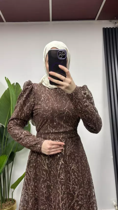 Linda Abiye - 4