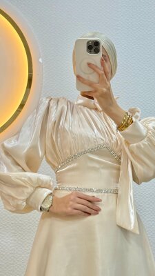 Madonna Abiye - 2